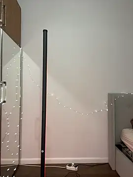 AmyAtlass online show from 01/10/26, 02:30