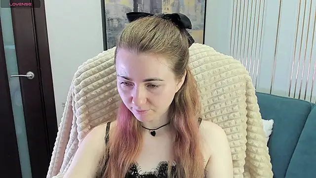 SofiAngela online show from 12/03/25, 01:02