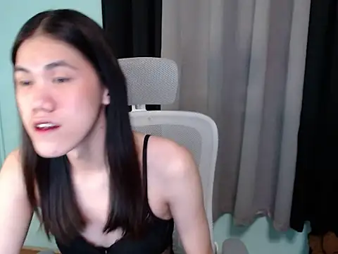 Snapshot of Irish_Young chatting on 11/28/25, 12:30 Irish Young online show from 11/28/25, 12:30