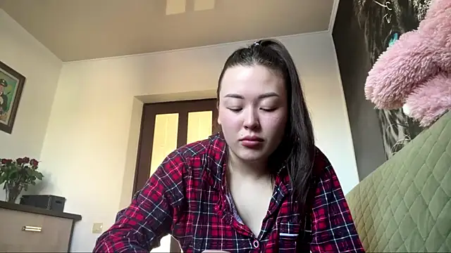 CurietHana1 online show from 01/09/26, 06:27