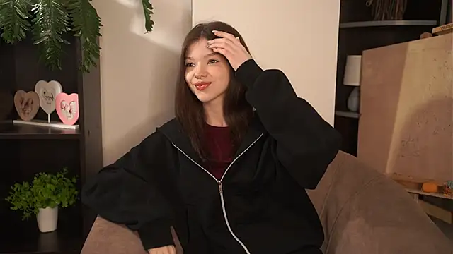 Snapshot of HalleyMedearis chatting on 12/01/25, 09:14 HalleyMedearis online show from 12/01/25, 09:14