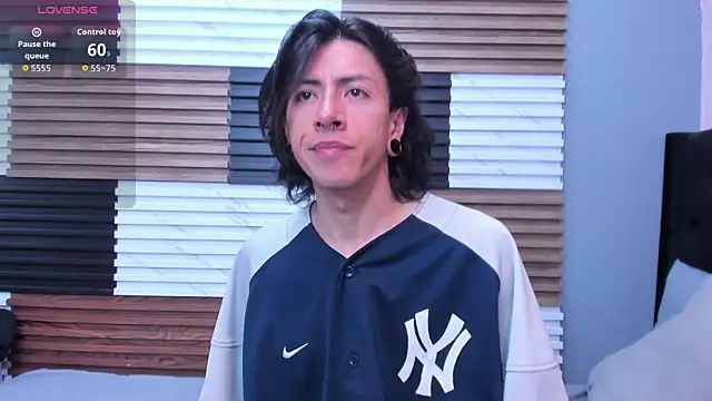 LiamShelby online show from 12/18/25, 02:39