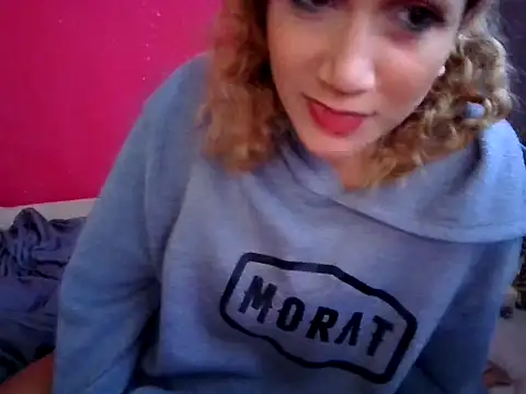 Snapshot of AcidSweet chatting on 01/15/26, 04:00 AcidSweet online show from 01/15/26, 04:00