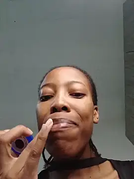 MsParisSmith online show from 11/29/25, 01:25