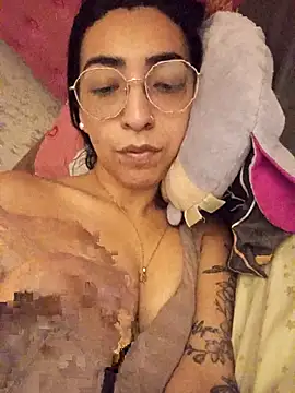 Yani-14 online show from 02/05/26, 10:36