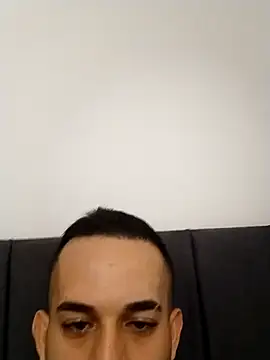 hazarcannn online show from 11/26/25, 07:15