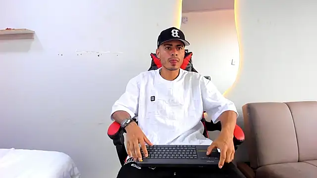 MatthewCullen online show from 12/14/25, 09:41