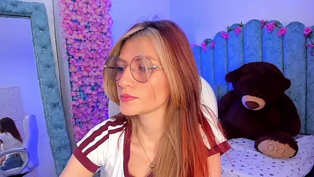 Ash 20  online show from 11/28/25, 02:09