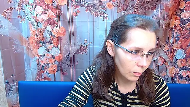 DaisyEdit online show from 11/30/25, 06:06