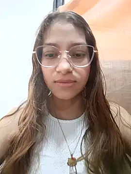 Vanneskk online show from 12/18/25, 02:01