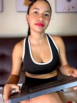 ZoeyFierce online show from 07/10/26, 07:38