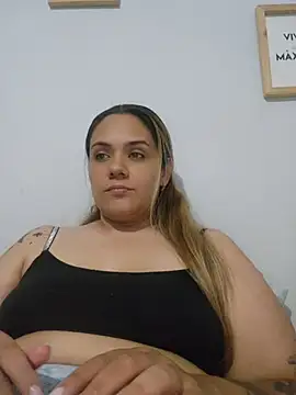 Snapshot of LoreinnFox chatting on 05/01/26, 03:55 LoreinnFox online show from 05/01/26, 03:55