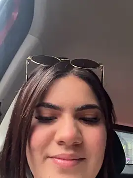 Snapshot of valenhill chatting on 12/01/25, 02:11 valenhill online show from 12/01/25, 02:11