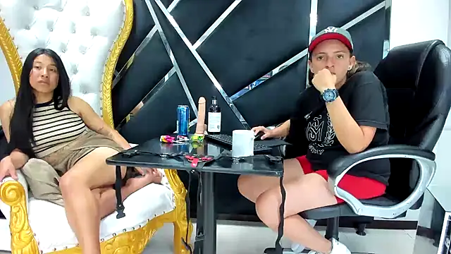 Alyssa Noah online show from 12/19/25, 04:30