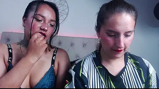 sharon and sharit online show from 12/04/25, 03:49