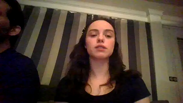 Denisxsxs online show from 01/09/26, 07:37