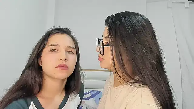 ROUS SWEET  online show from 05/09/26, 01:33