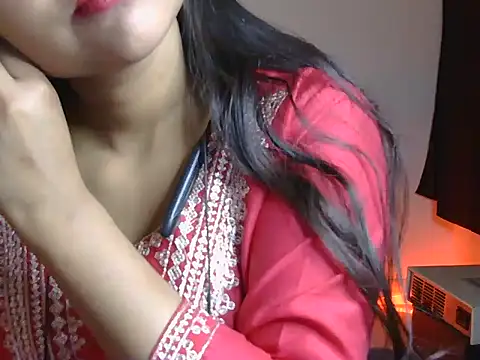 Snapshot of cute_rohani1 chatting on 02/05/26, 04:00 cute rohani1 online show from 02/05/26, 04:00