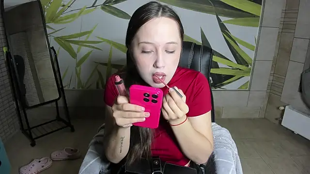 Carolina-sky online show from 12/15/25, 01:21