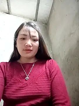 Maymayx2 online show from 11/30/25, 11:42