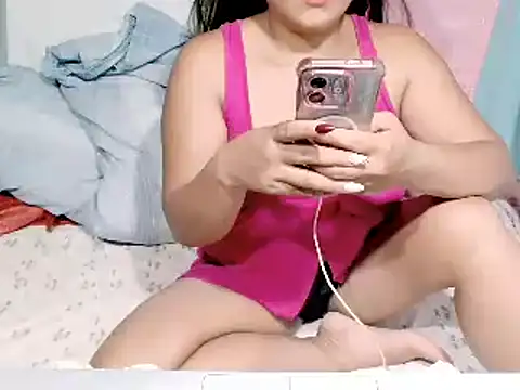FlorMoreno Palangga online show from 06/17/26, 11:34