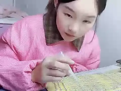 Snapshot of molihua_7788 chatting on 11/27/25, 11:01 molihua 7788 online show from 11/27/25, 11:01