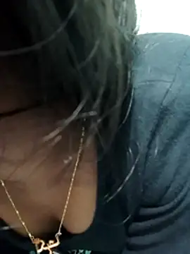 Zoyaa-Zubair online show from 02/14/26, 05:21