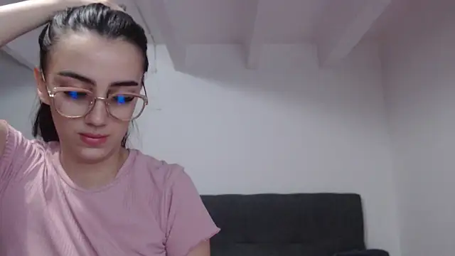 Snapshot of abigail_smith15 chatting on 02/11/26, 03:11 abigail smith15 online show from 02/11/26, 03:11