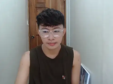 asiantwink0000 online show from 12/19/25, 05:25