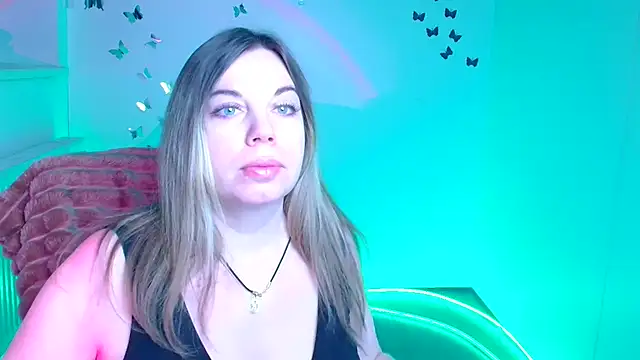 Amanda Swannn online show from 02/04/26, 07:03