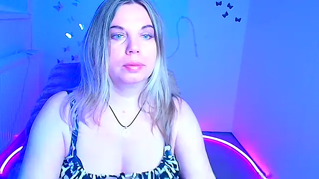 Amanda Swannn online show from 04/08/26, 05:51