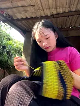 Mayli2x online show from 12/02/25, 06:41