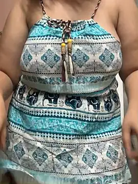 Your pinki 19 online show from 12/21/25, 04:25