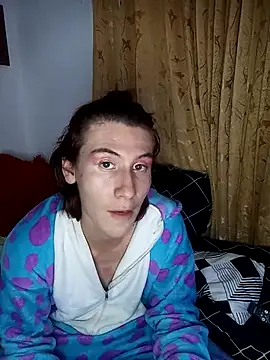 Jazmin trans online show from 12/23/25, 01:58