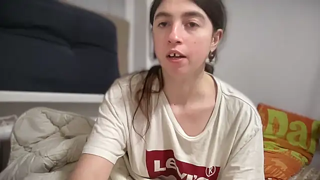 Aphr0ditee online show from 03/17/26, 07:06