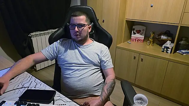 kevinnlovelly online show from 01/31/26, 07:11