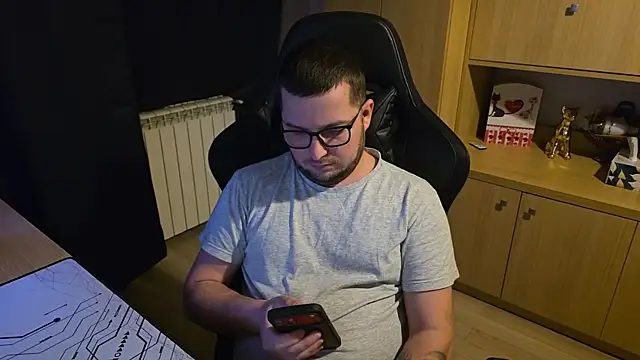 kevinnlovelly online show from 02/05/26, 02:16