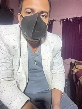 Saxymood1111 online show from 12/18/25, 06:19