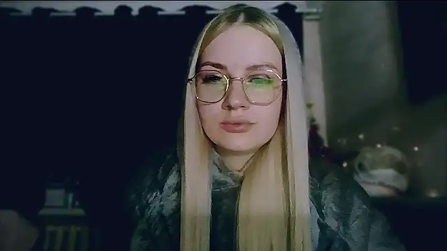 Whitehex666 online show from 01/13/26, 04:34