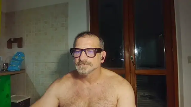 Mauro7788 online show from 11/28/25, 06:16