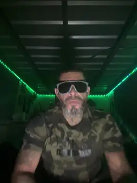 PabloGuzman11 online show from 04/19/26, 04:23