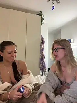 RosieLovexoxx online show from 01/09/26, 06:10