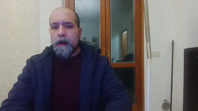 Snapshot of AMIRDIB2025 chatting on 02/01/26, 02:10 AMIRDIB2025 online show from 02/01/26, 02:10