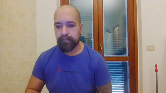 Snapshot of AMIRDIB2025 chatting on 02/08/26, 03:37 AMIRDIB2025 online show from 02/08/26, 03:37