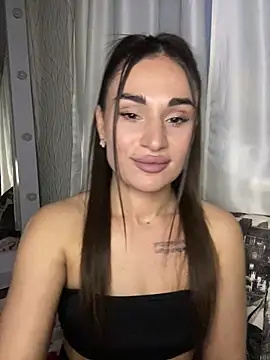 Snapshot of MonikaSi chatting on 04/20/26, 04:32 MonikaSi online show from 04/20/26, 04:32