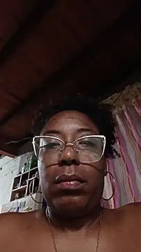 Snapshot of ChanneldelaCroix chatting on 02/15/26, 11:23 ChanneldelaCroix online show from 02/15/26, 11:23