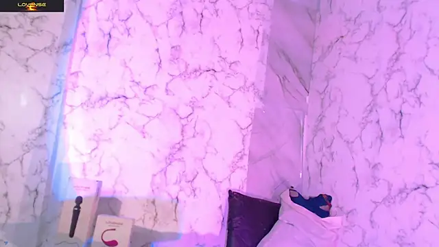 GraceMaaceey online show from 12/16/25, 11:37