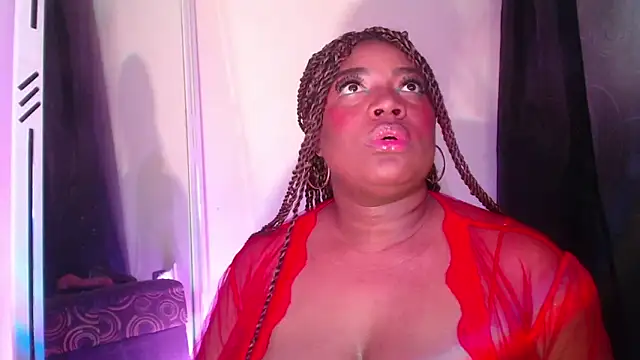 GraceMaaceey online show from 03/13/26, 04:08