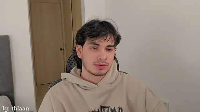 thiaann online show from 12/19/25, 02:07