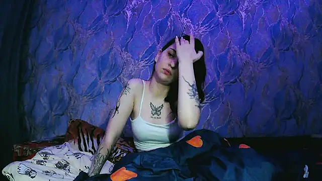 cutek1tty online show from 11/28/25, 02:03